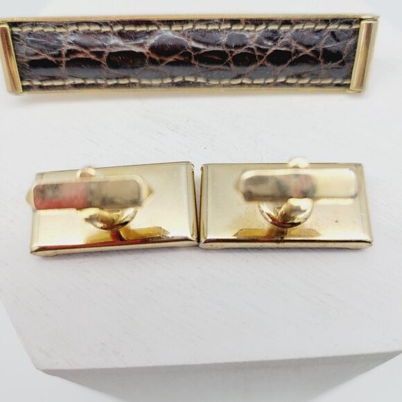 Vintage Anson Leather Tie Clip & Cufflinks Set Gold Tone Snakeskin Pattern VGC - Picture 3 of 7